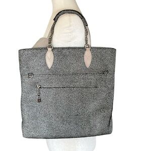 SORIAL Black and White Pebbled/ Dot Shimmer Chain Link Hand Bag